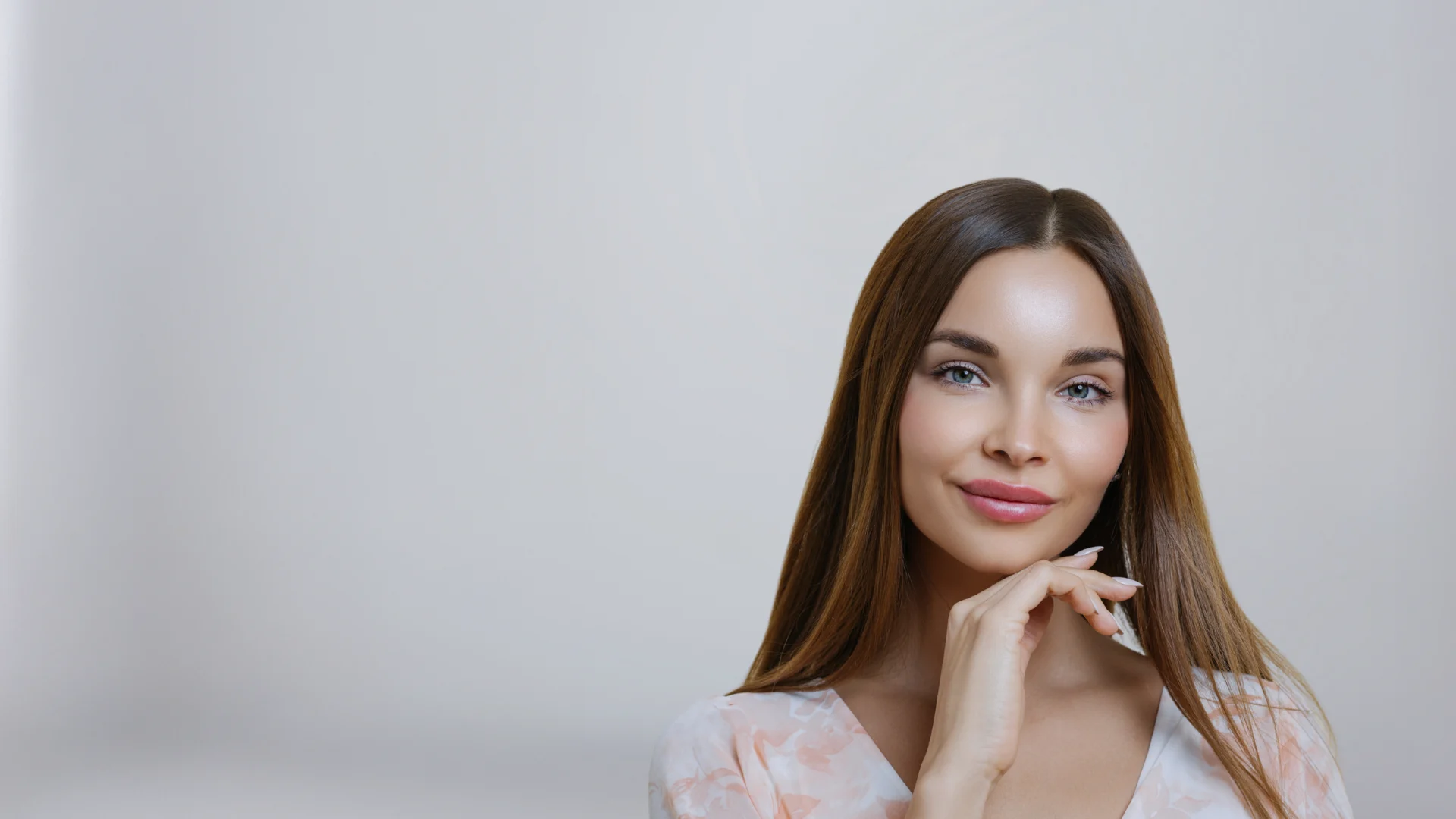 Makyajda “Skin Tint” Ürünler Neden Bu Kadar Popüler Oldu?