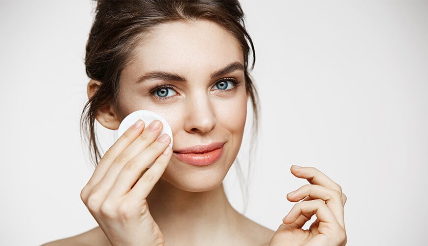 Seyahat Ederken Cilt Bakım Rutini